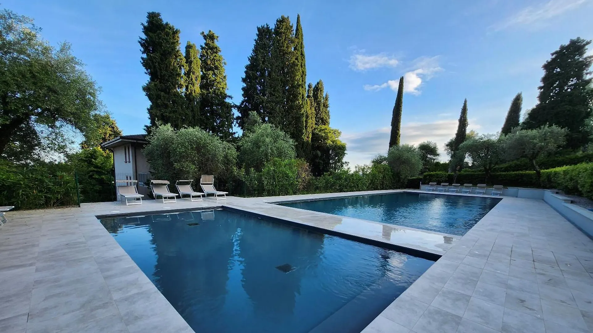 Gardoncino Apartment With Pool Gardone Riviera